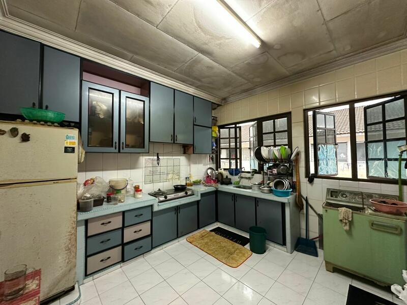 For Sale - Taman Daya - Jalan Nipah 11, 12