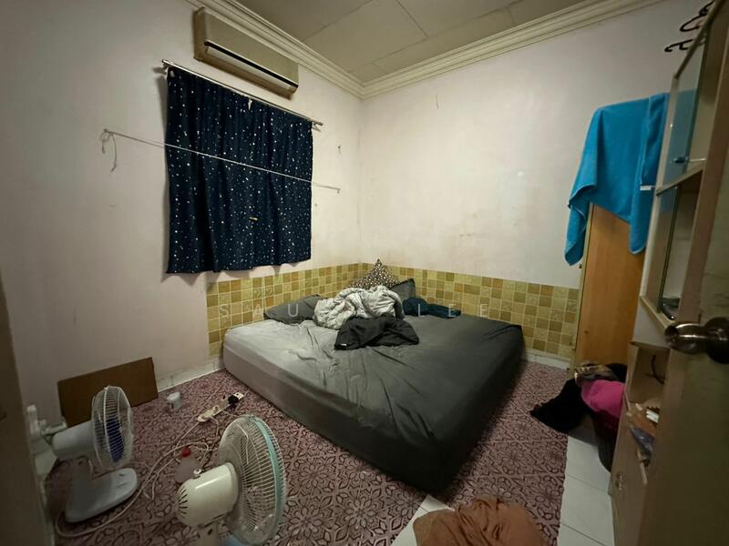 For Sale - Taman Daya - Jalan Nipah 11, 12