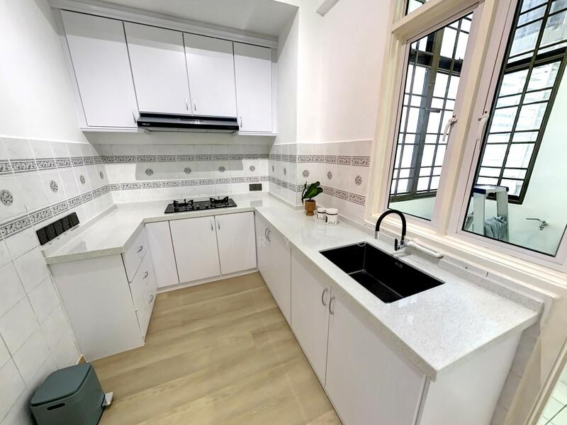 Untuk Dijual - Parkview Towers