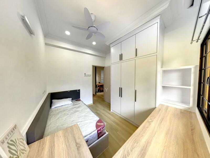 Untuk Dijual - Parkview Towers