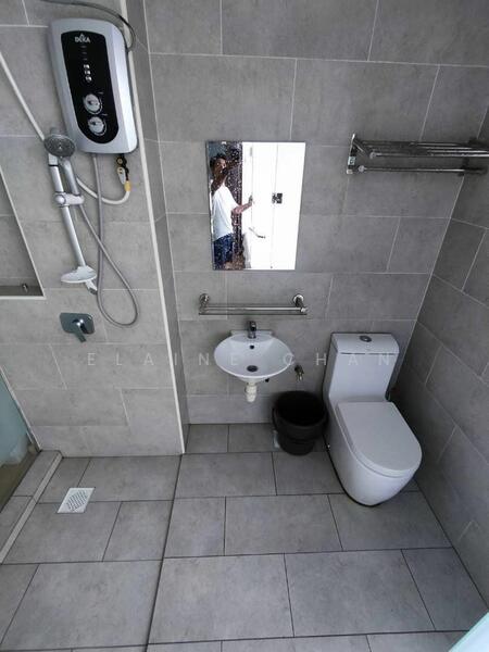 For Rent - Cube 8 Teens