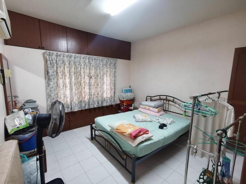For Sale - Sri Jelatek