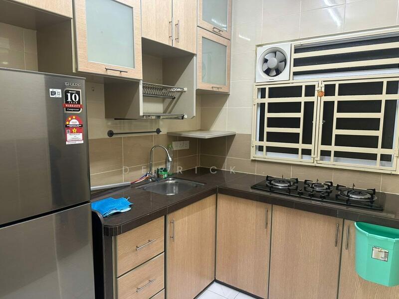 For Rent - Greenlane Park