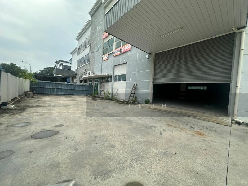 For Rent - 3sty Semi Detached Factory Warehouse Valdor Batu Kawan Simpang Ampat