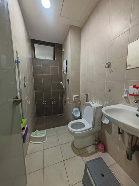 Servis Apartment untuk Dijual di PARC Regency (Residensi Masai) - Nico Chong - Bathroom - PropertyGuru.com.my