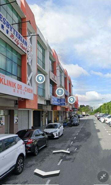 For Sale - Bandar Uda Utama 3 Storey ( Facing main road / Endlot ) Shop