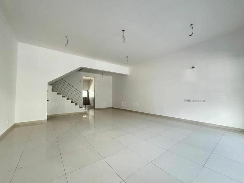 For Rent - 3-storey Terraced House at Bandar Baru Selayang