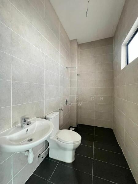 For Rent - 3-storey Terraced House at Bandar Baru Selayang