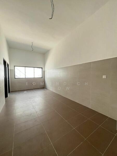 For Rent - 3-storey Terraced House at Bandar Baru Selayang