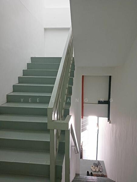 For Sale - Shop at Bandar Rinching