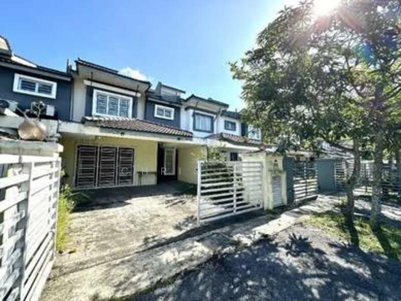 Untuk Disewa - Saujana Rawang Amoda 2 sty house basic unit move in codition