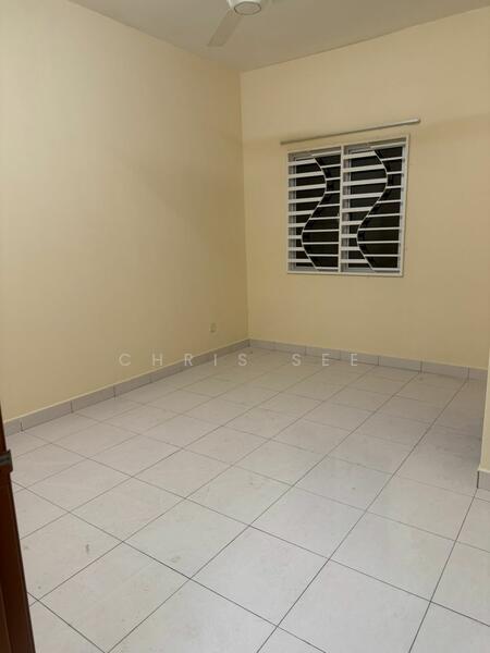 Untuk Disewa - Saujana Rawang Amoda 2 sty house basic unit move in codition