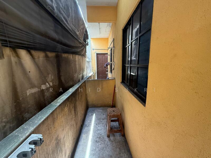 Untuk Disewa - TAMAN KERDAS GOMBAK