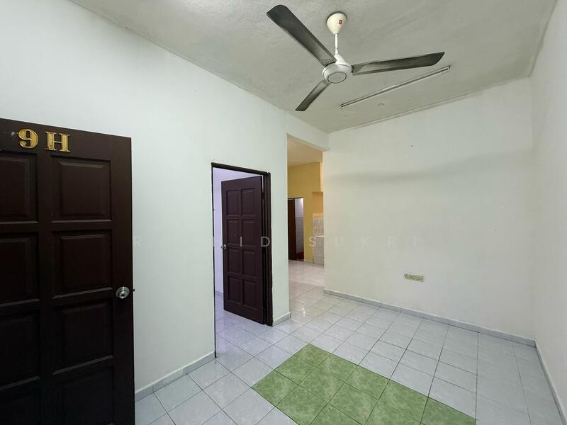 Untuk Disewa - TAMAN KERDAS GOMBAK