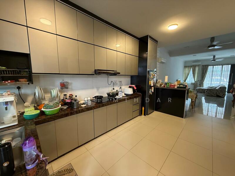 Untuk Dijual - Irama 2 Bandar Kinrara Double Storey Terrace House For Sale Facing Playground