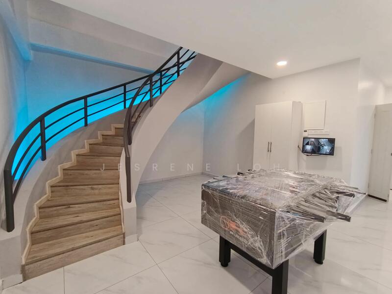 For Sale - Sri Mulia