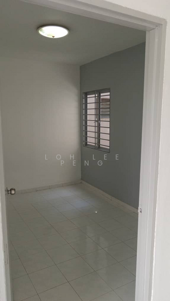 Untuk Disewa - Flat Tasek 64