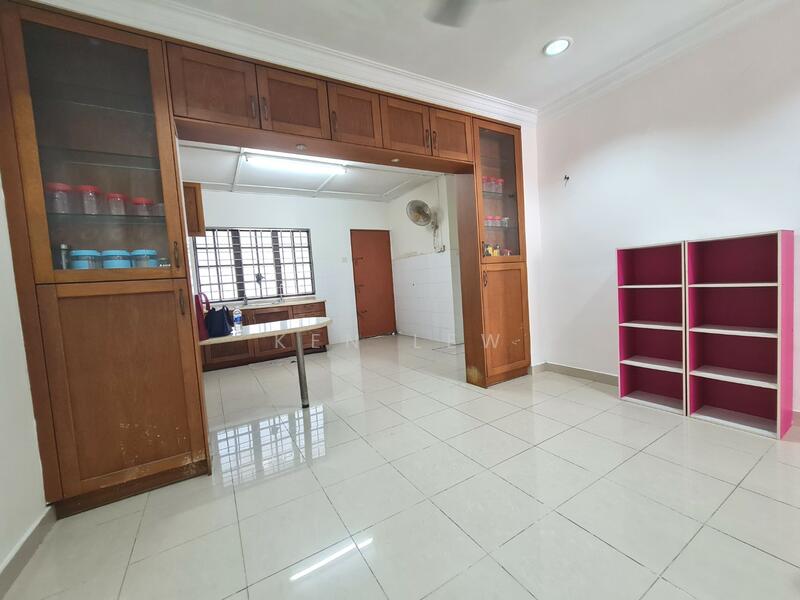 Untuk Dijual - [Renovated - Kitchen Extended] Taman Suria Jaya