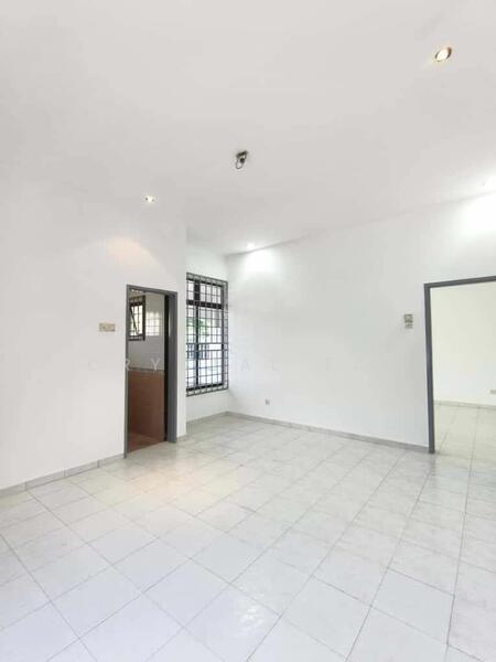 For Sale - 1-storey Terraced House at Taman Daya