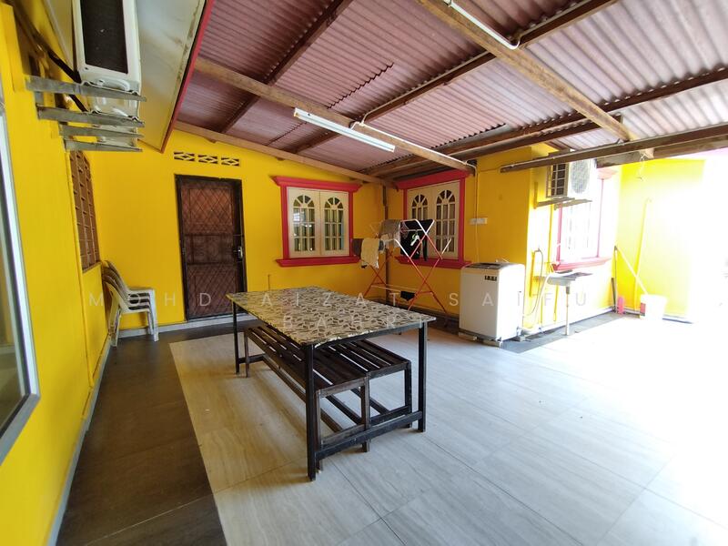 For Sale - Taman Perindustrian Pengkalan Balak