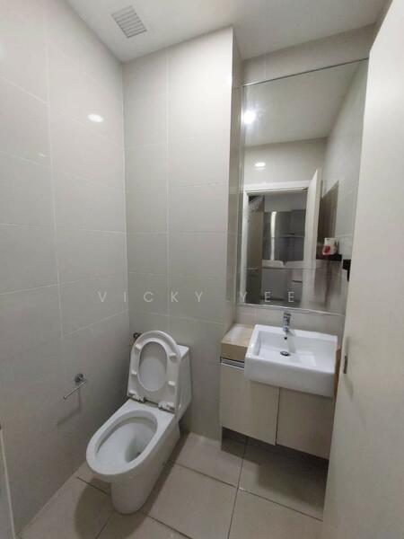 Untuk Disewa - M City