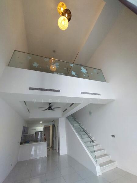 Untuk Disewa - M City