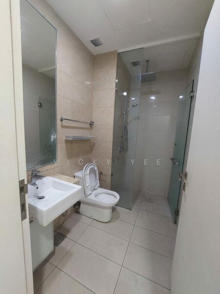 Untuk Disewa - M City