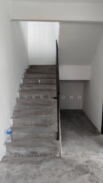 For Sale - Taman kasawari