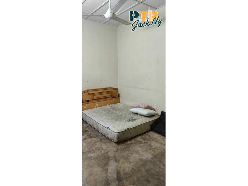 For Sale - 1-storey Terraced House at Taman Perwira