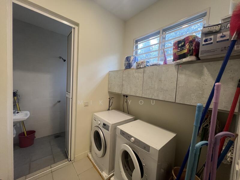 For Rent - Chimes