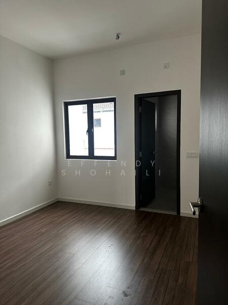 For Sale - SERENIA CITY ANISA KOTA WARISAN