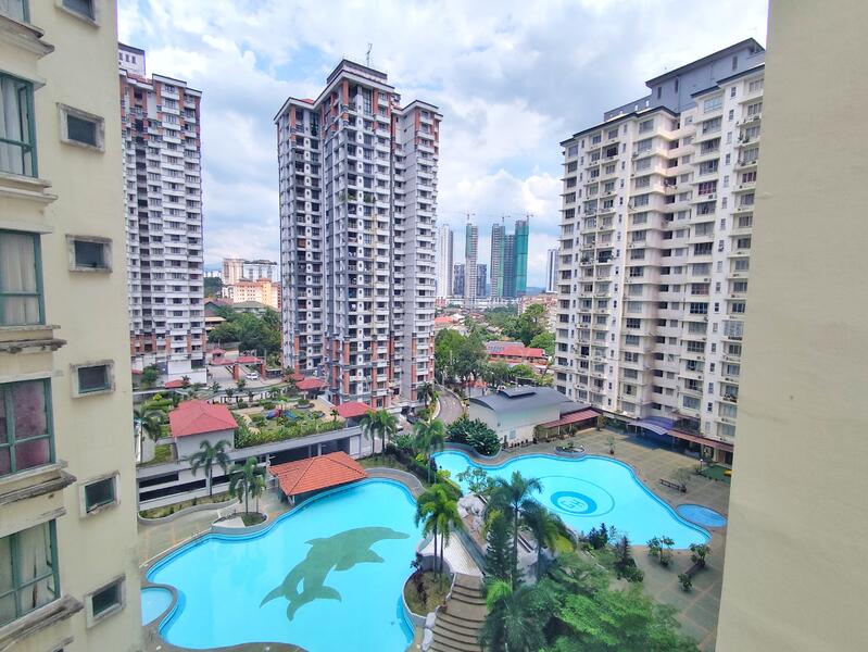 For Rent - Lanai Gurney