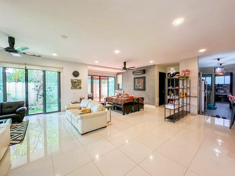 For Sale - 2.5 Storey Semi D, Bangi Lakehill Villas, Bandar Baru Bangi