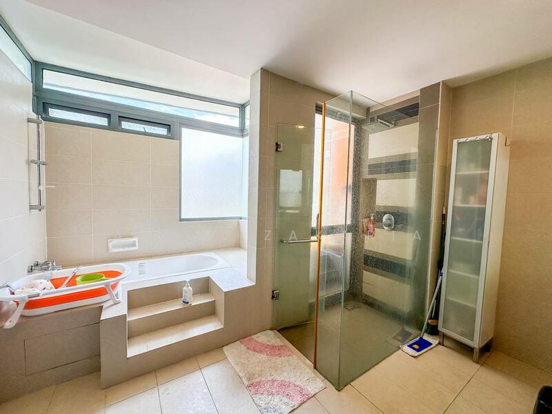 For Sale - 2.5 Storey Semi D, Bangi Lakehill Villas, Bandar Baru Bangi