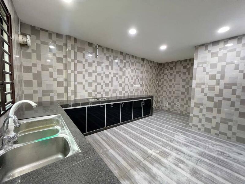 For Sale - Taman Nusa Perintis 2