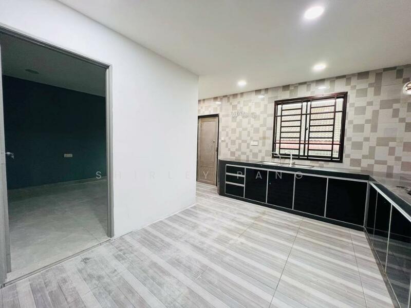For Sale - Taman Nusa Perintis 2