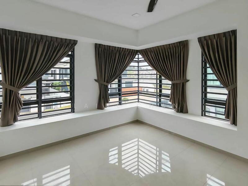 For Rent - Jalan Austin Duta3/x , Austin Duta 3