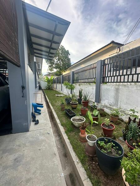For Sale - Kulai Single Storey Terrace House _ End lot