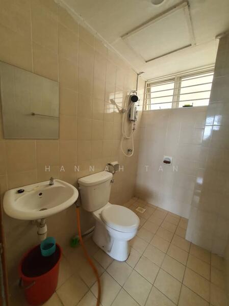 For Rent - Putra Intan