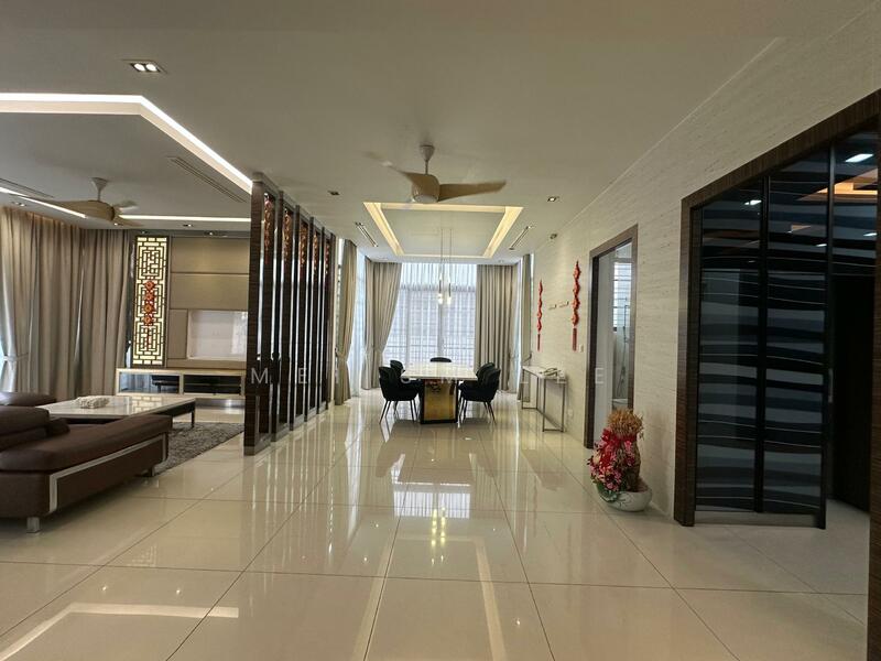 Twin Palms, Sungai Long Living Room