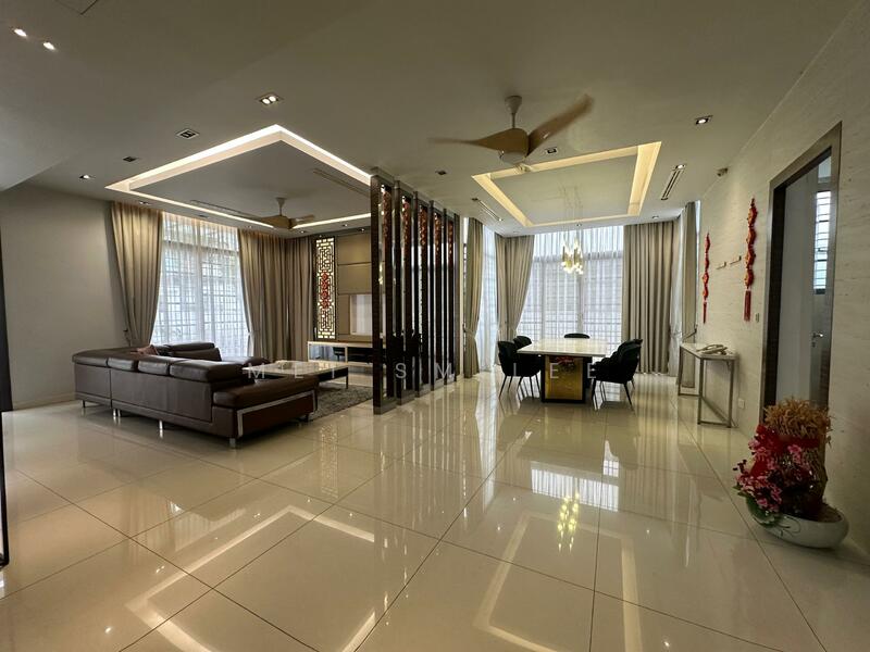 Twin Palms, Sungai Long Living Room