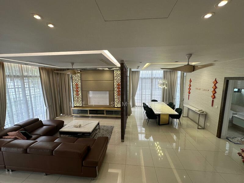 Twin Palms, Sungai Long Living Room