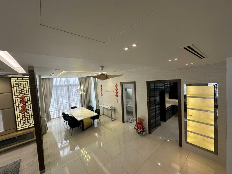 Twin Palms, Sungai Long Living Room