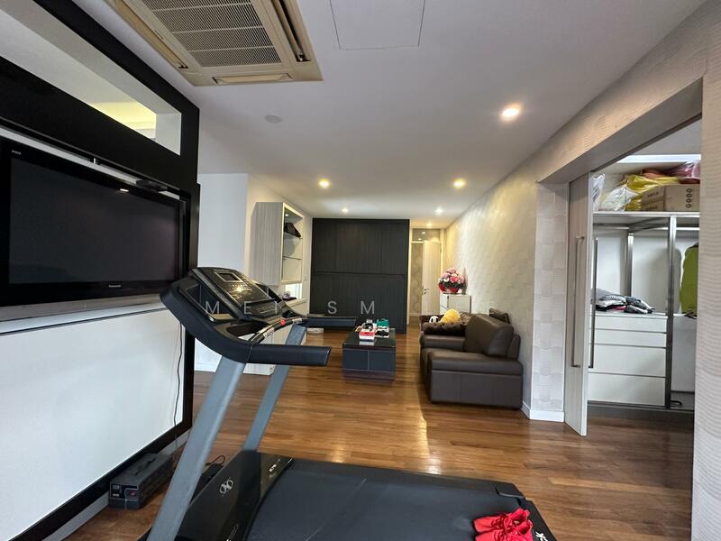 Twin Palms, Sungai Long Living Room