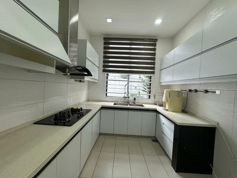 Twin Palms, Sungai Long Kitchen