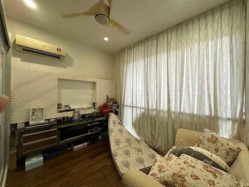 Twin Palms, Sungai Long Bedroom