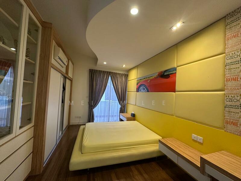 Twin Palms, Sungai Long Bedroom