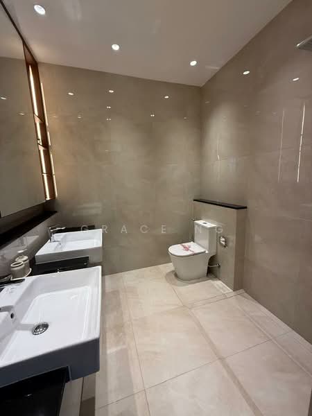 Semi-Detached House for Sale in Leisure Farm (Gelang Patah) - Grace Ng - Bathroom - PropertyGuru.com.my