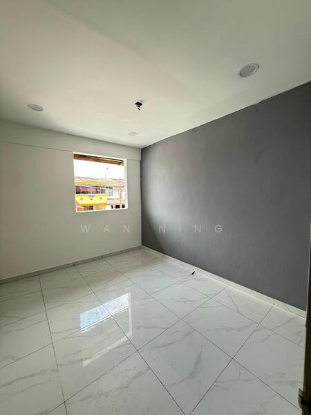 Untuk Dijual - Taman Johor jaya ( fully renovated )