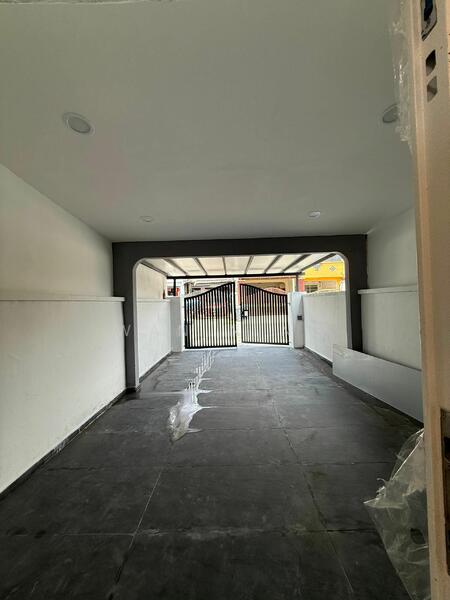 Untuk Dijual - Taman Johor jaya ( fully renovated )